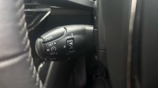 Peugeot 208 1.2 PureTech 100 Allure Premium 5dr Petrol Hatchback